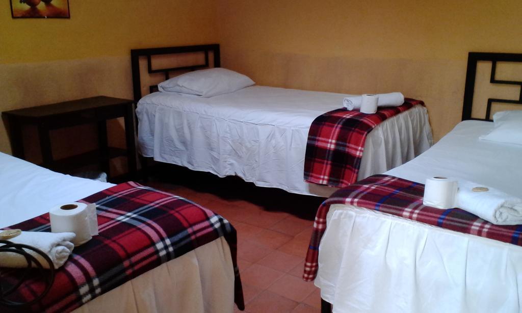 Hostel La Quinta 危地马拉安地瓜 外观 照片